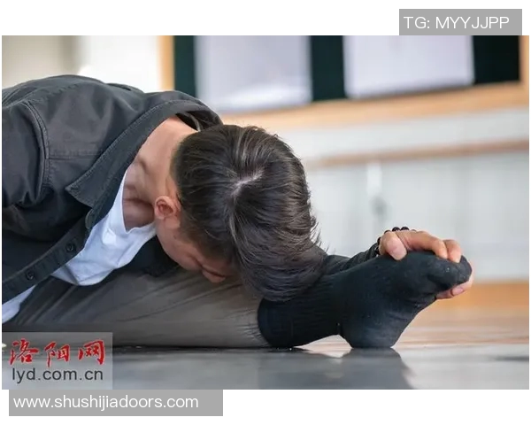 翟小川：从默默无闻到闪耀舞台的奋斗历程与人生启示