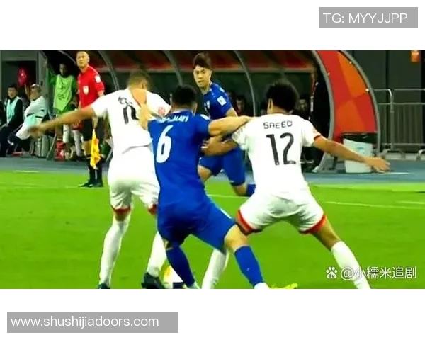 U20美国队与卡塔尔队激战正酣谁将晋级下一轮比赛的巅峰对决