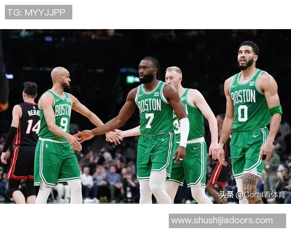 雄鹿惨遭热火屠杀，遭遇四连败：球队何去何从？