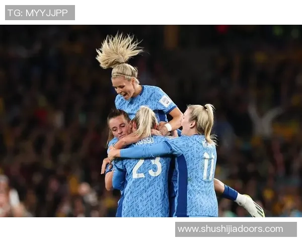 英格兰女足迎战澳大利亚力争晋级决赛展现巾帼风采